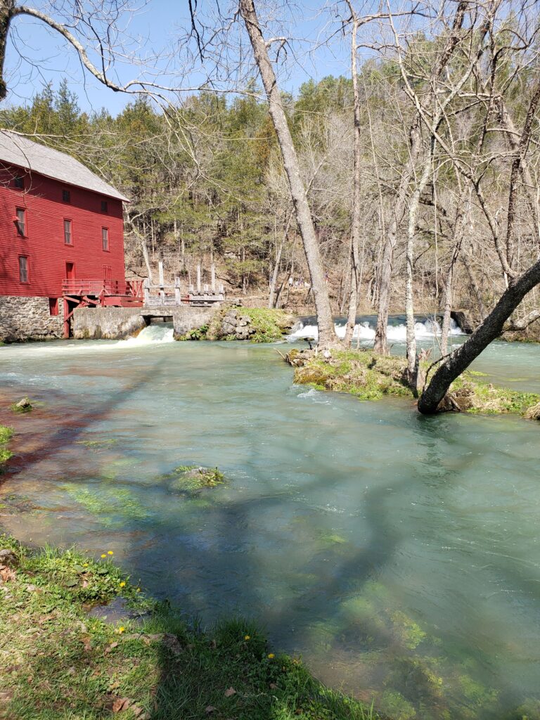 Alley Spring Mill